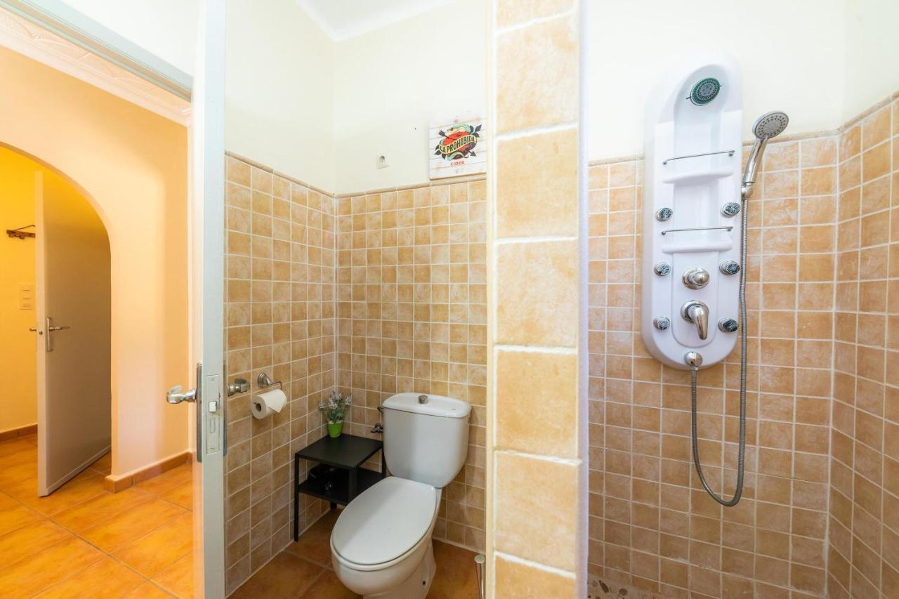 Hébergement de vacances Casa Erinna *